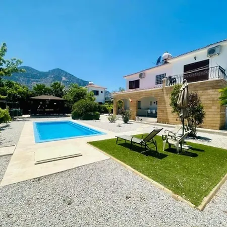 Deniz Kizi-mermaid Villa